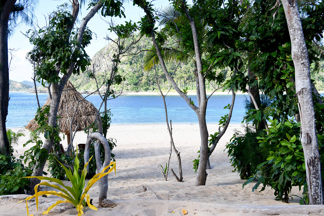 View from a luxury villa beach at paradise cove island resort in Fiji photographed by Anais Photography