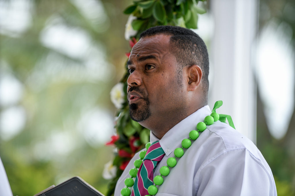 The celebrant presides over the wedding ceremony at Shangri La Fiji