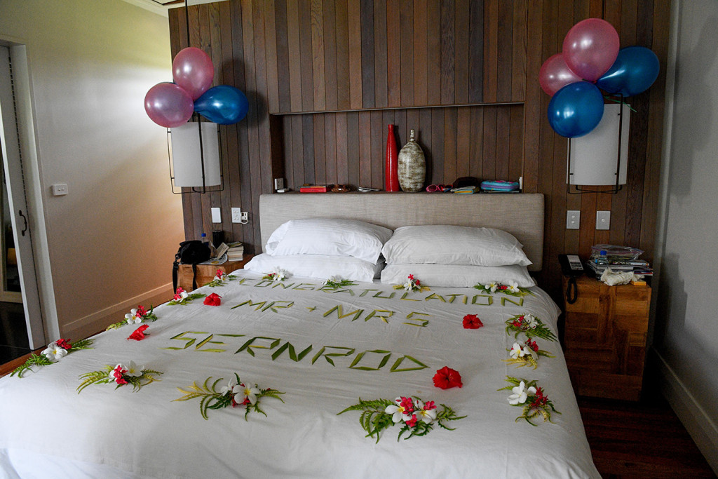 Flowers on the bed saying Congratulation at Vomo Island resort, Fiji
