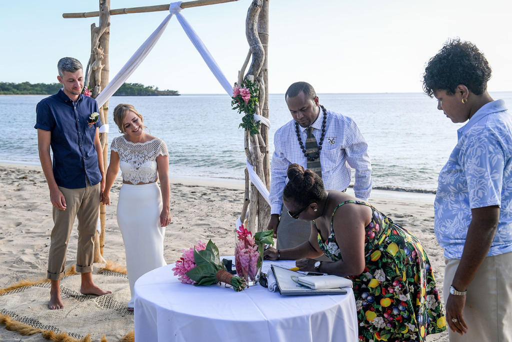 Witness at Yatule Fiji elopement beach wedding