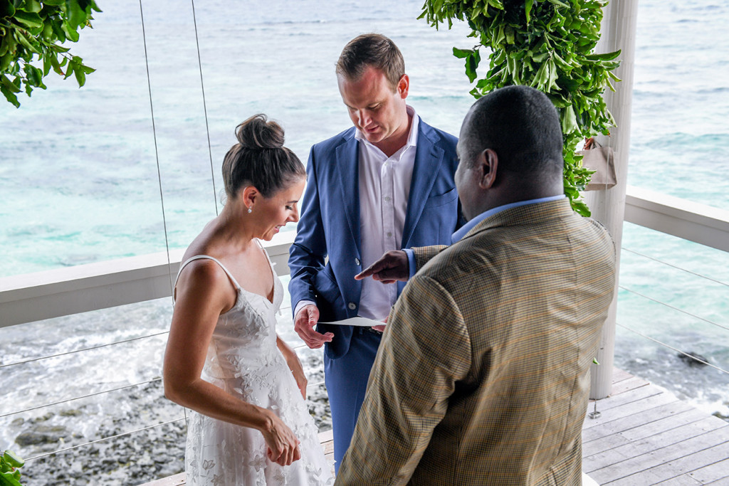 Marriage vows at Vomo Island Resort Fiji