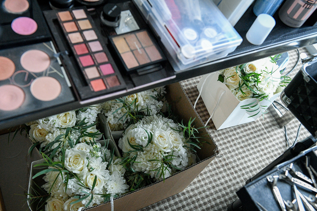 Fully stoked makeup kit for bride
