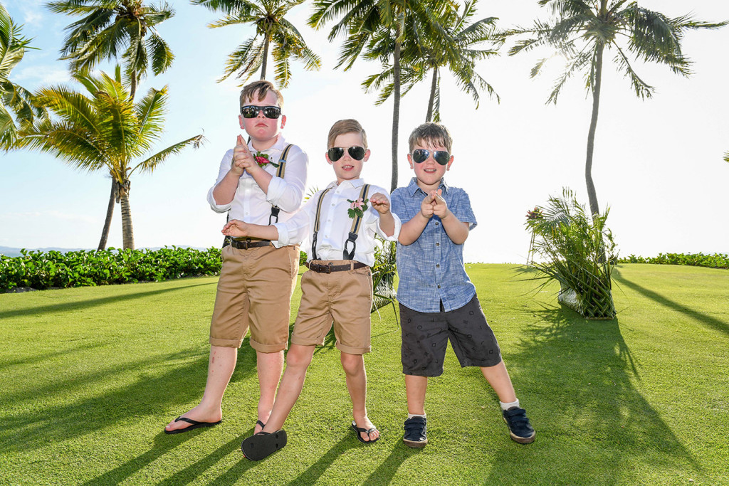 Cute best boys in sunglasses strike 'Men In Black' pose