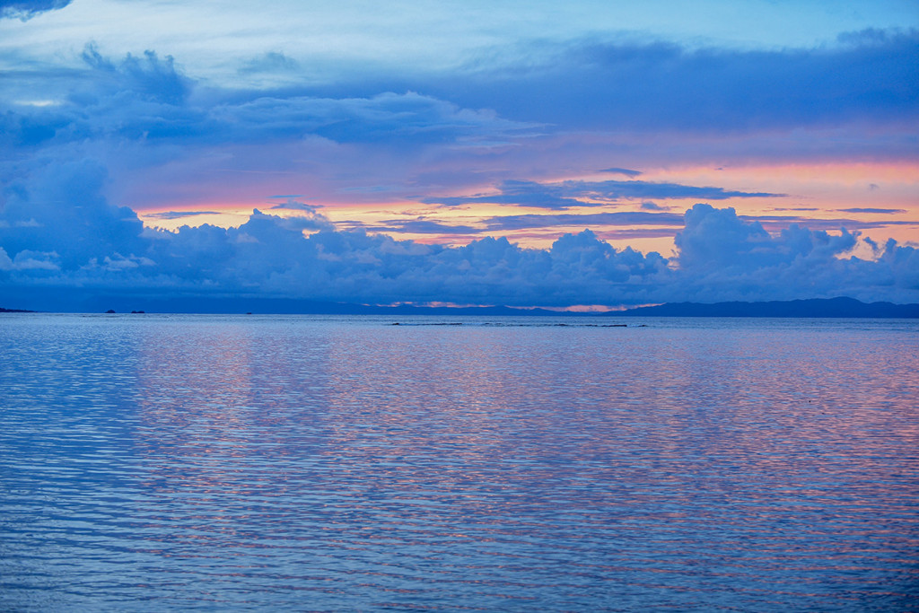 Sunset, Matangi Island resort, Fiji