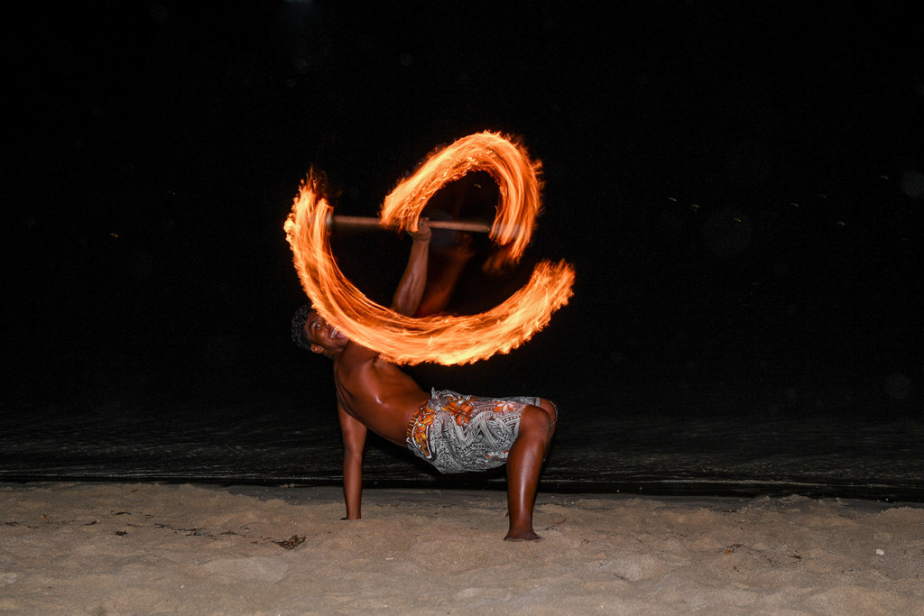 Fire pattern display by entertainer